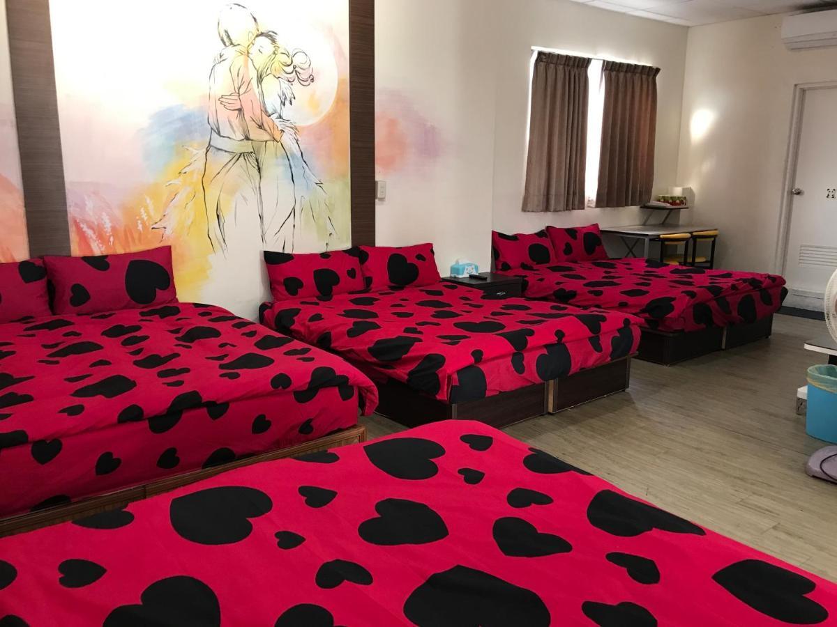 타이중 Mickey House-Fuxing 아파트 외부 사진